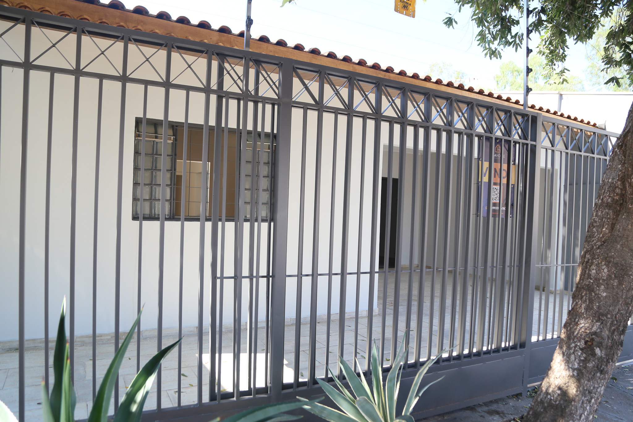 Fachada — vista lateral